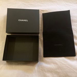 Channel box with pouch